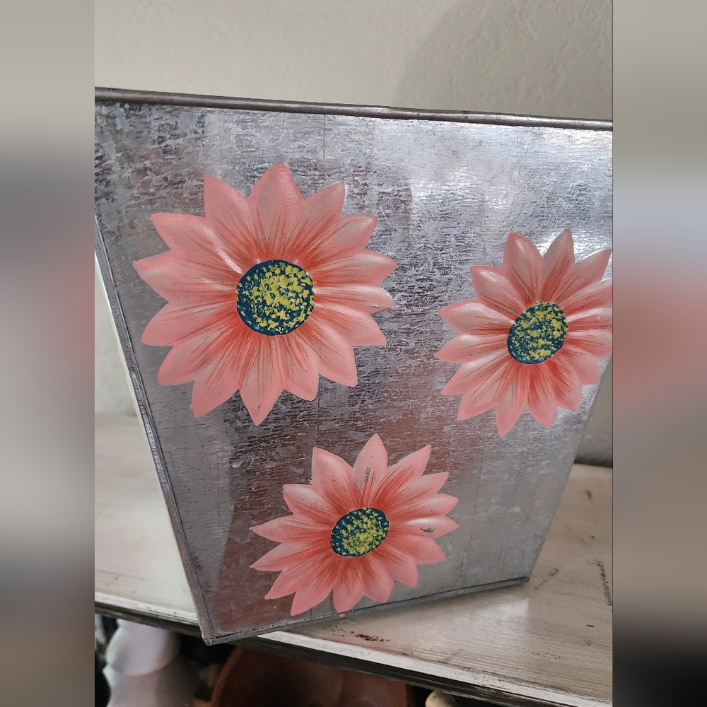 Galvanized metal bin with Flowers planter